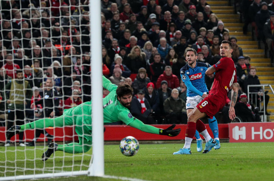 Mertens fires Naoli in front. (Photo by Alex Dodd - CameraSport via Getty Images)