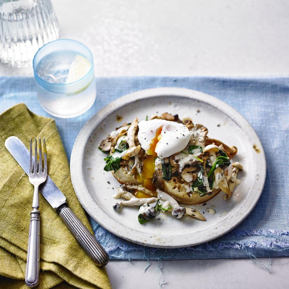 speedy mushrooms on crumpets