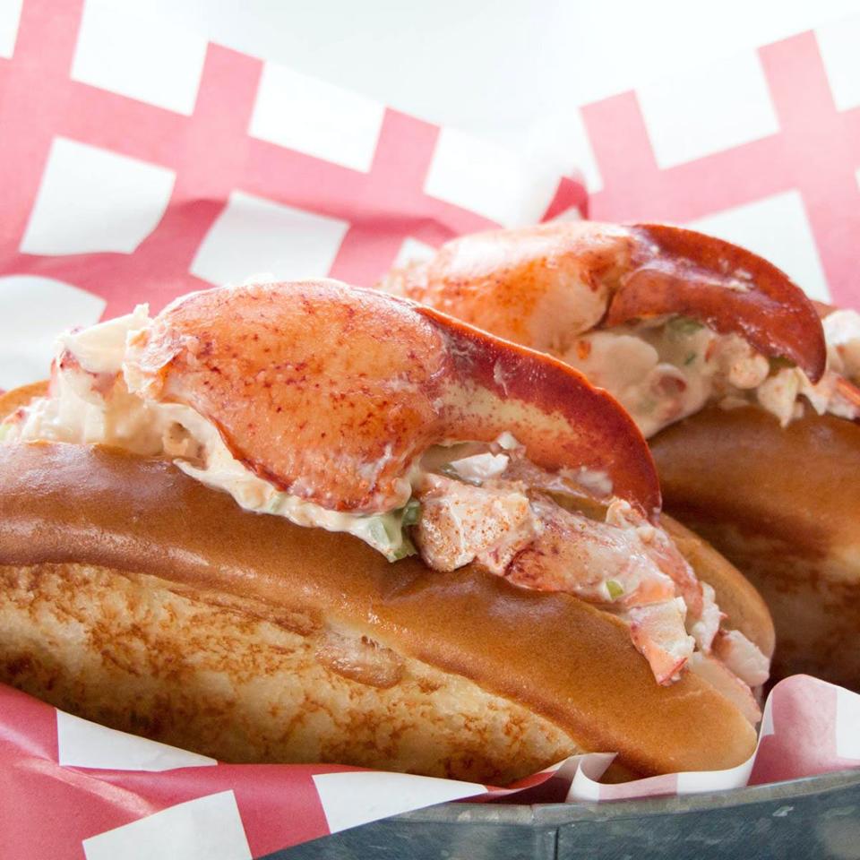 2) Lobster Roll Kit for 4