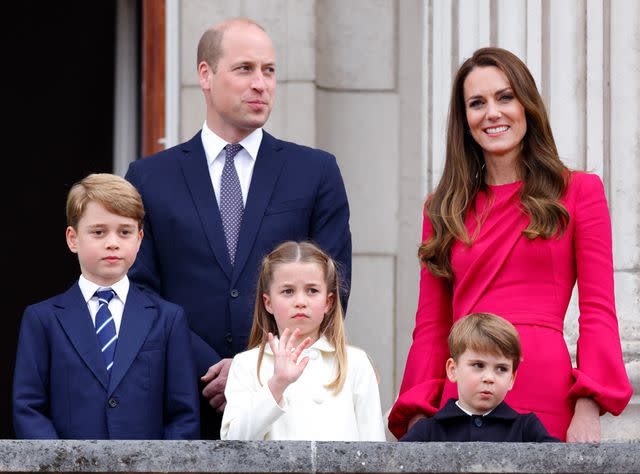 <p>Max Mumby/Indigo/Getty Images</p> Prince George, Prince William, Princess Charlotte, Kate Middleton and Prince Louis on the balcony of Buckingham Palace in London on June 5, 2022