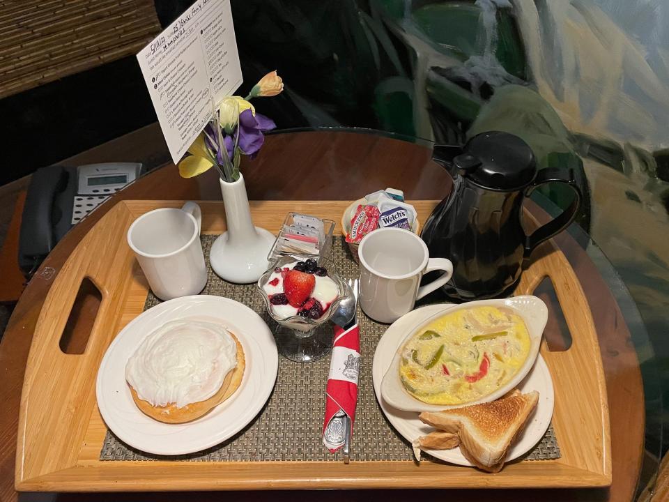 The complimentary breakfast at the Anniversary Inn.