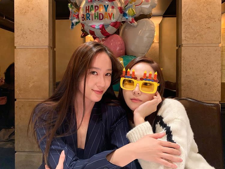 Krystal、Jessica被封為「鄭氏姐妹」。（圖／翻攝自IG）