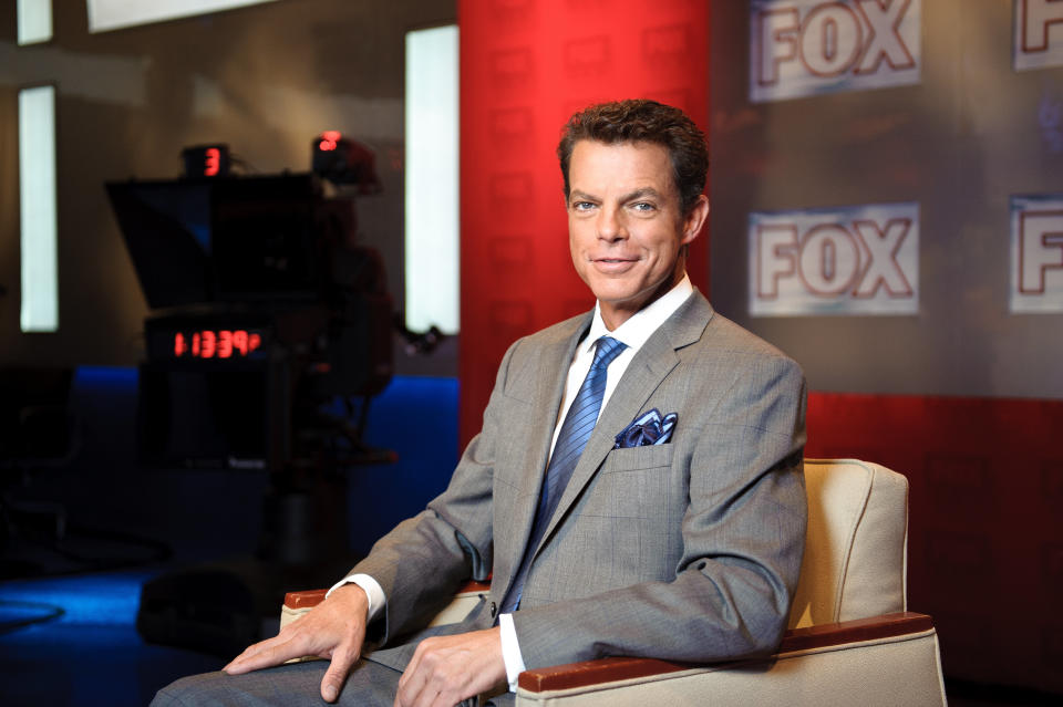 NEW YORK, NY - OCTOBER 10: Fox News anchor Shepard Smith on the set of 'Studio B with Shepard Smith' at Fox News studios in New York. Fox News Channel celebrated its 15th anniversary on the air on October 7th.