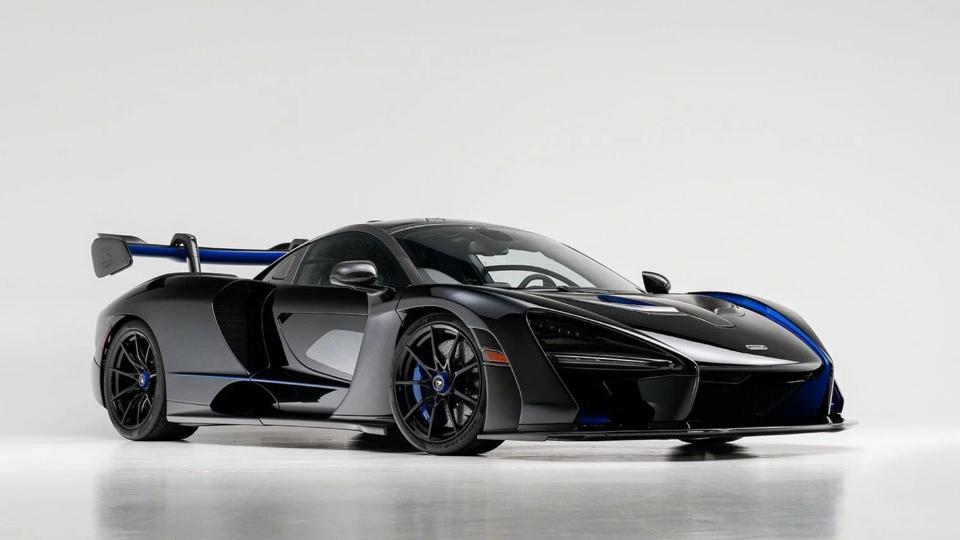 2019 McLaren Senna Lights Up Amelia Island