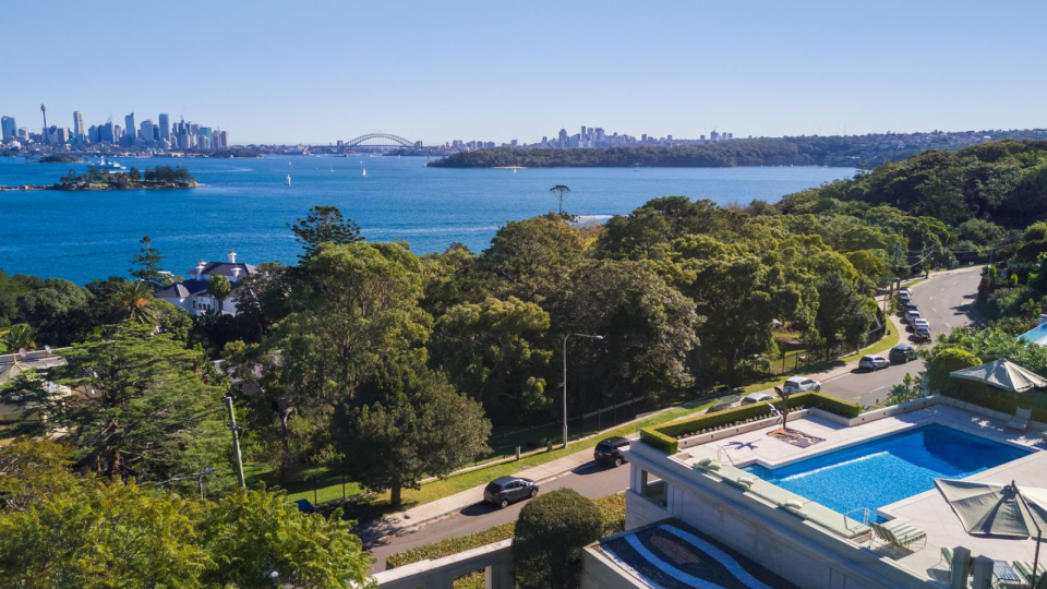 Expensive property Vaucluse.