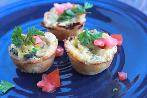 Two Bite Creamy Artichoke Tartlettes