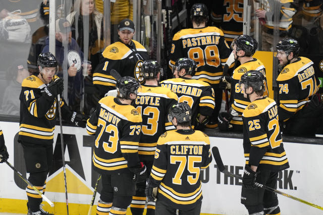 Panthers cool off Bruins 6-3, return to Florida tied 1-1