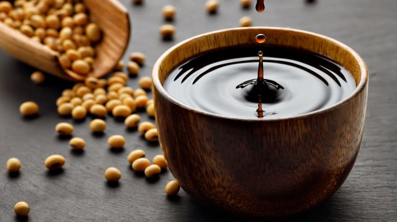 Bowl of soy sauce 