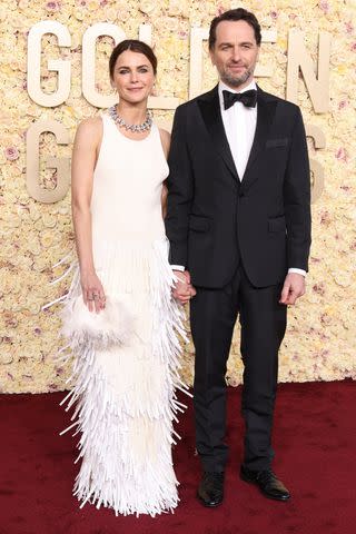 <p>Amy Sussman/Getty</p> Keri Russell and Matthew Rhys