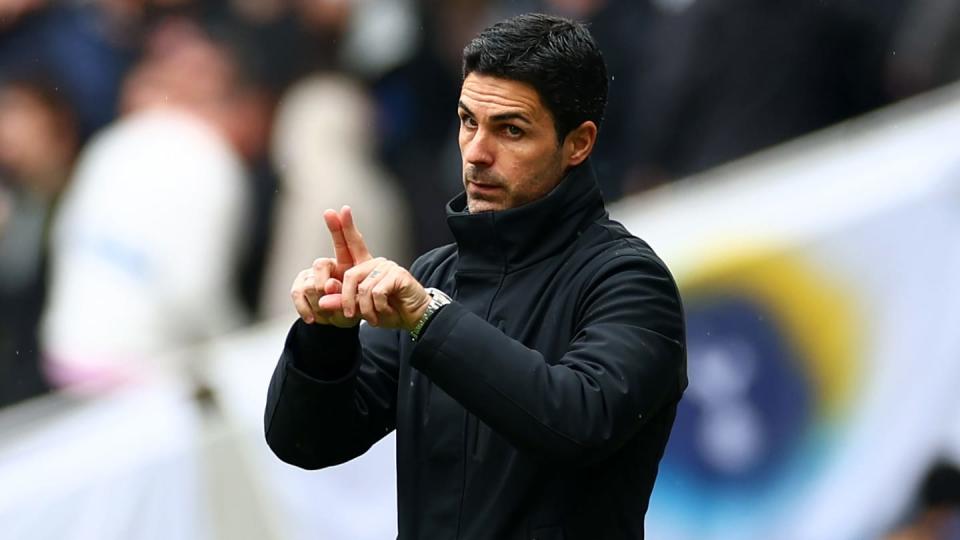 Mikel Arteta offers update on Arsenal summer transfer plans