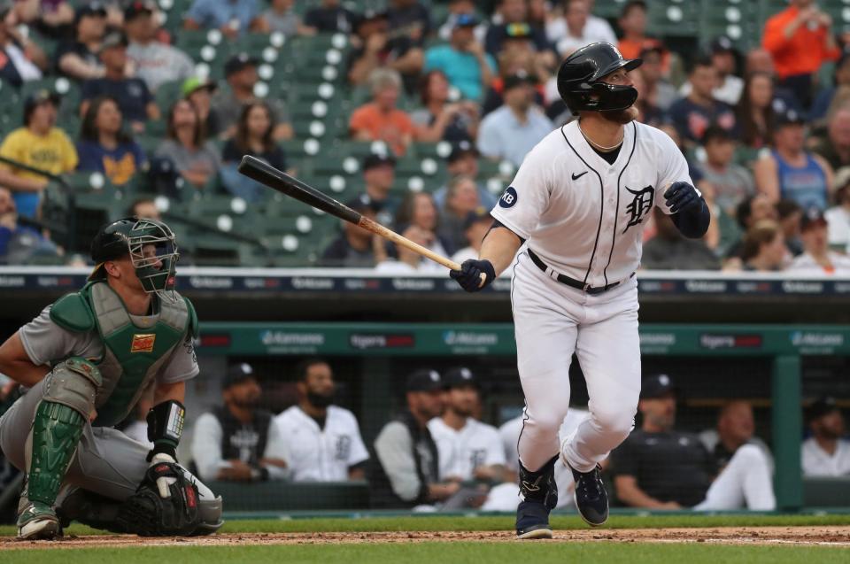 Detroit Tigers left fielder Austin Meadows (17) bats against Oakland Athletics starter Zach Logue (67) during first-inning action Wednesday, May 11, 2022, at Comerica Park in Detroit.