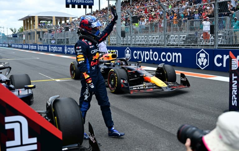 Red Bull's Max Verstappen waves to fans after winning the sprint race at the Miami Grand Prix on Saturday (GIORGIO VIERA)