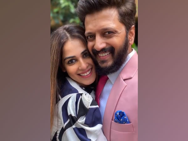 Genelia Deshmukh and Riteish Deshmukh (Image source: Twitter)