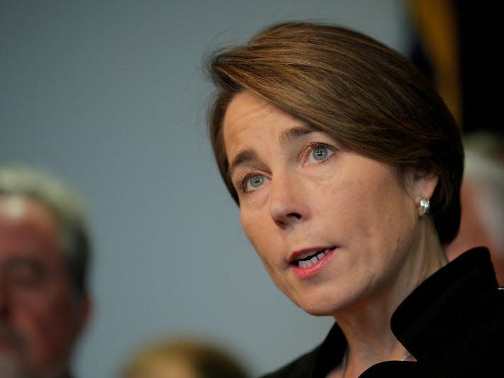 FILE PHOTO: Massachusetts Attorney General Maura Healey speaks during news conference in Boston, Massachusetts, U.S., January 31, 2017.   REUTERS/Brian Snyder/File Photo 