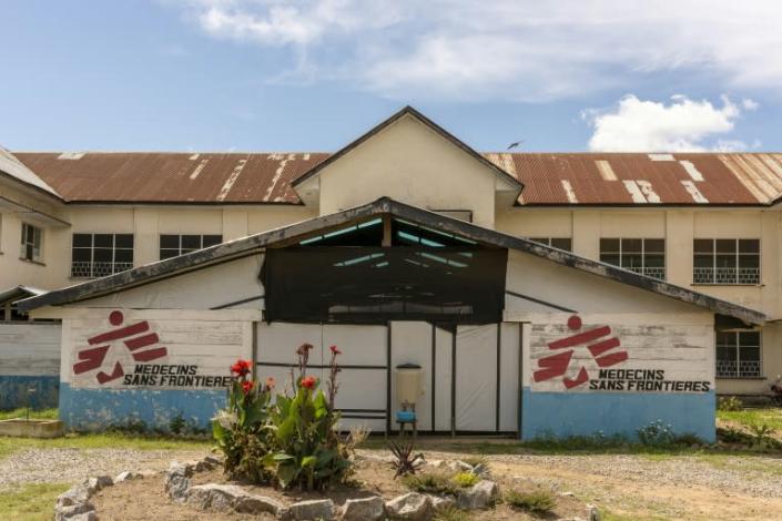 Help: The Doctors Without Borders (MSF) facility in Kananga