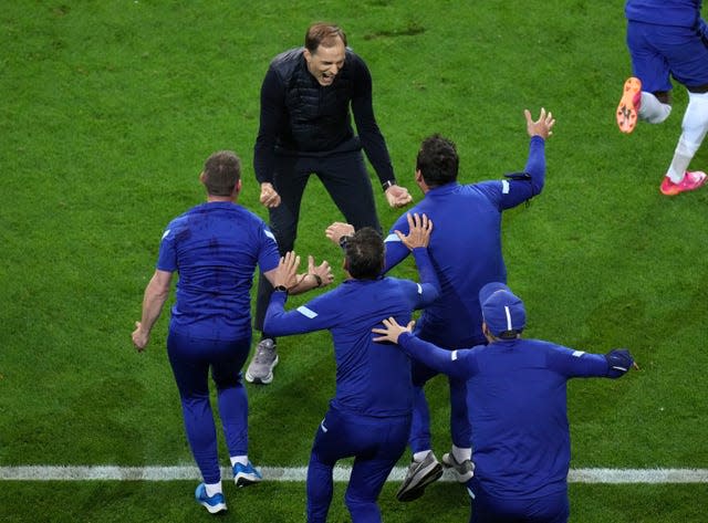 Thomas Tuchel celebrates with the backroom staff