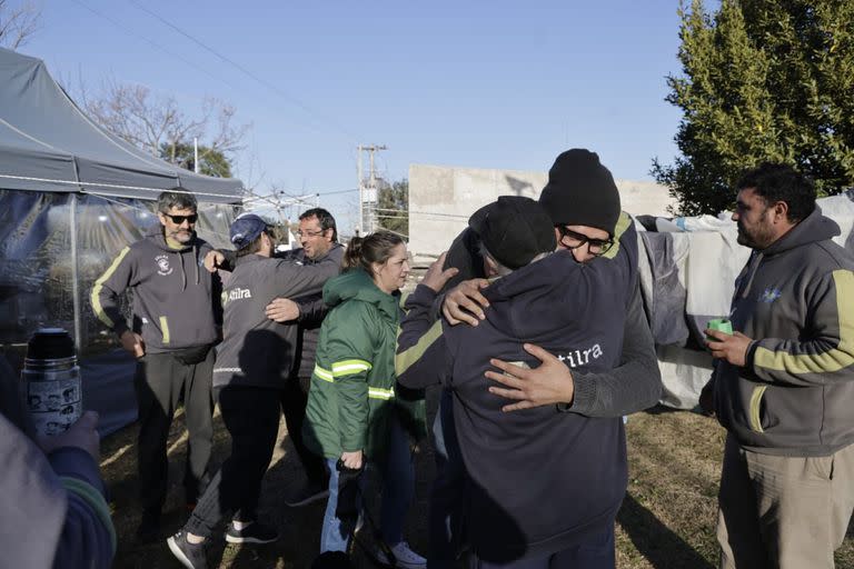 Trabajadores de Atilra acampan a 100 metros de la planta Lácteos Vidal