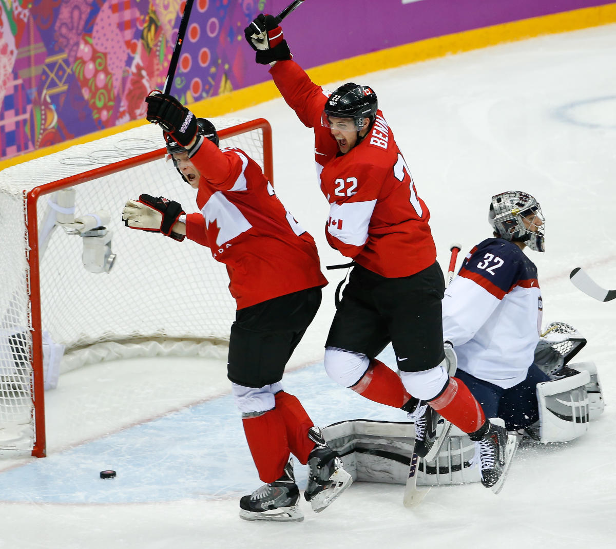 Canada Beats Us 1 0 To Reach Gold Medal Game
