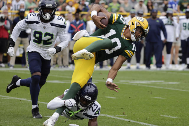 Love connects with Watson on TD pass as Packers close preseason with 19-15  victory over Seahawks