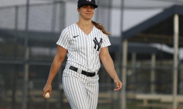 Yankees Minor League Manager Rachel Balkovec Struck By Ball