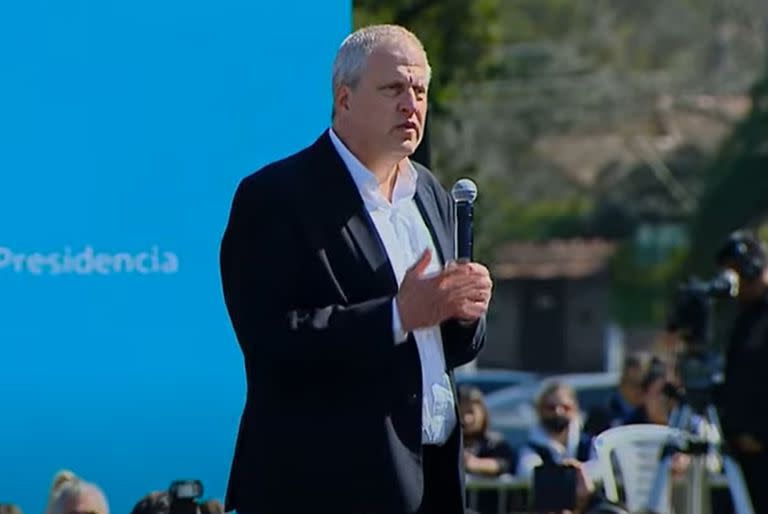 Alberto Fernández encabezó el acto de entrega de netbooks del programa ConectarIgualdad junto al ministro de educación Jaime Perczyk