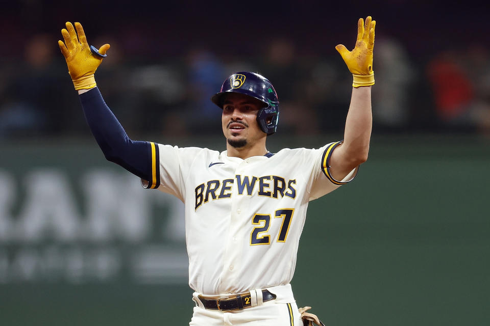 If Willy Adames and the Brewers are going to grab a wild-card berth, they need to make hay this week against the Cardinals. (Photo by John Fisher/Getty Images)