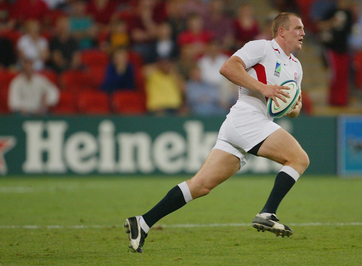 BRISBANE, AUSTRALIA - NOVEMBER 9:  Mike Tindall of England in action during the Rugby World Cup Quarter Final match between England and Wales at Suncorp Stadium November 9, 2003 in Brisbane, Australia. (Photo by Adam Pretty/Getty Images)