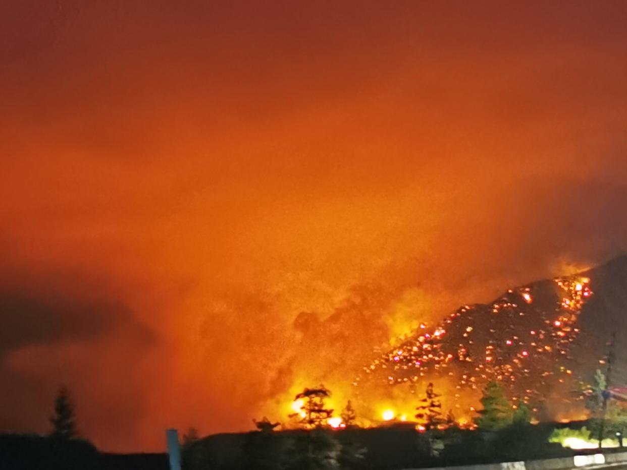 Town of Lytton and mountains burn in BC Wildfire 1