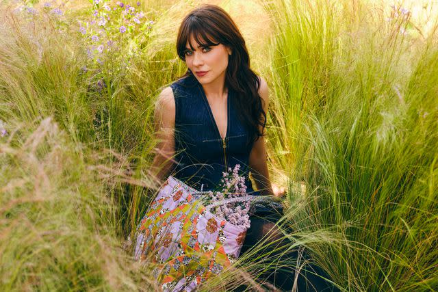 <p>Zoey Grossman</p> Vera Bradley Fall 2024 Preview with Zooey Deschanel