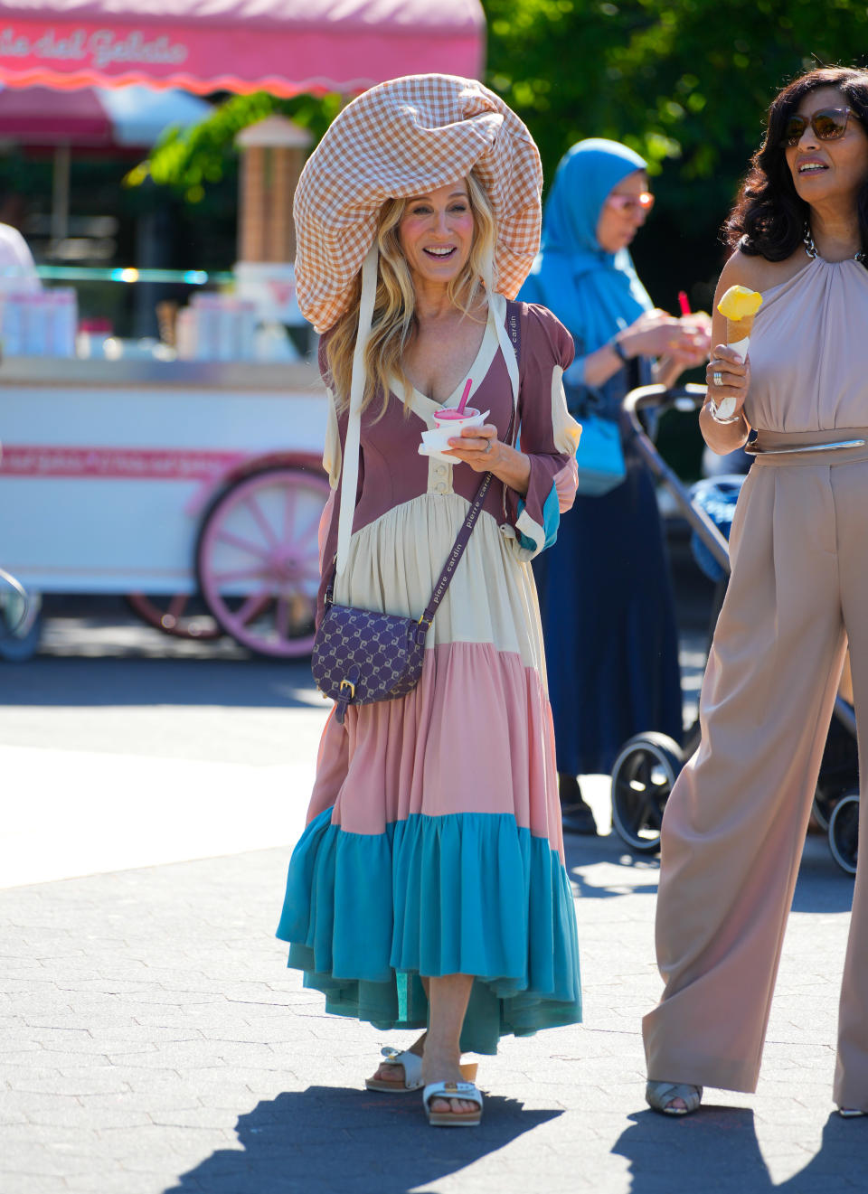 Sarah Jessica Parker on location for 'And Just Like That' wearing the Original Sandals from Dr. Scholl's