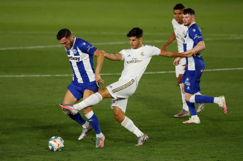 La Liga Santander - Real Madrid v Alaves