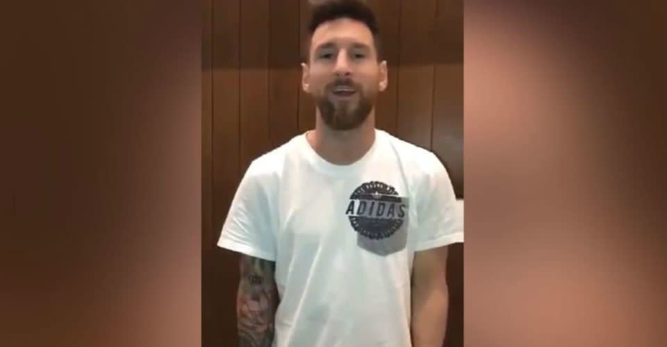 Leo Messi, además de otras figuras de la cancha, se solidarizaron con el pequeño. Foto: YouTube