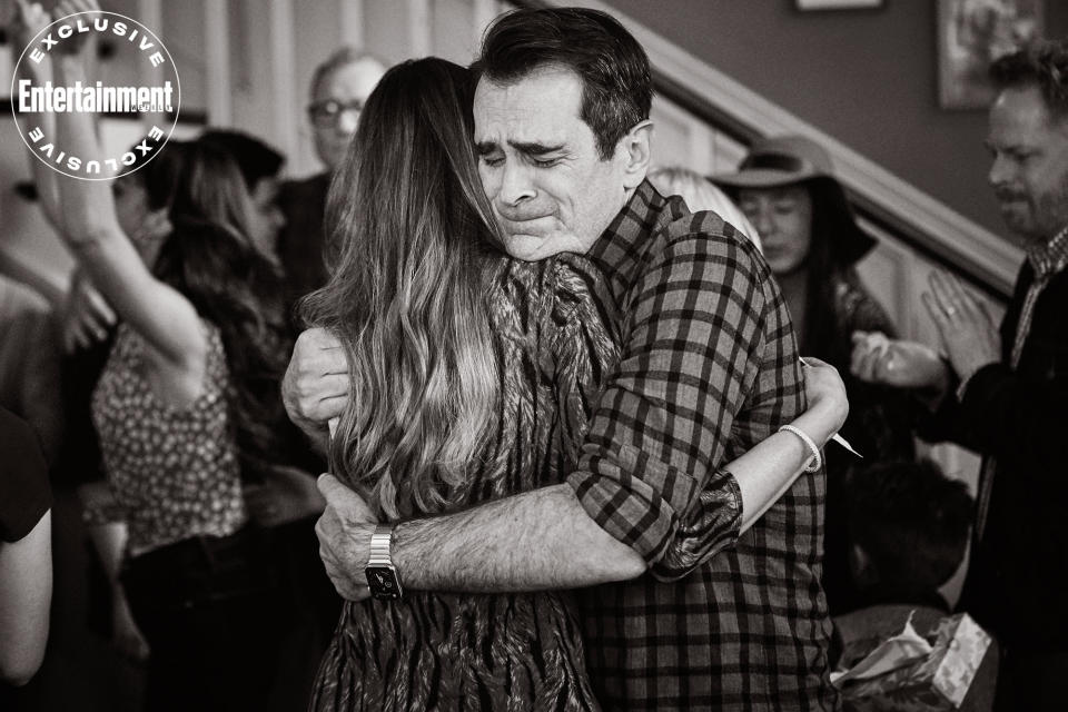 Modern Family finale: Cast says goodbye in emotional behind-the-scenes photos