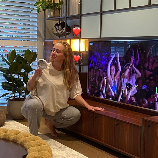 Adele-living-room-glastonbury