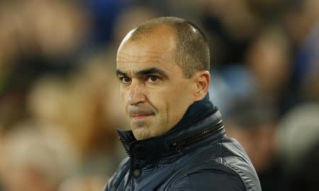 Football Soccer - Everton v Crystal Palace - Barclays Premier League - Goodison Park - 7/12/15 Everton manager Roberto Martinez Action Images via Reuters / Andrew Boyers Livepic