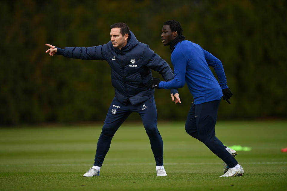 Chelsea's caretaker manager Frank Lampard (left) and David Fofana during training session. 