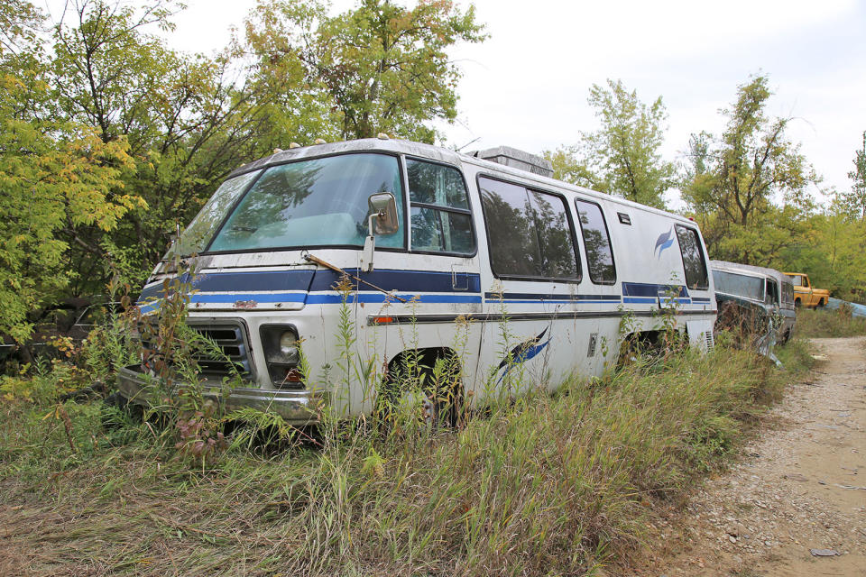 <p>Of the 12,921 GMC Motorhomes built between 1973 and 1978, it’s estimated that up to <strong>9000</strong> are still in running condition. So, finding one in a salvage yard is <strong>unusual</strong>.</p><p>The vehicle was unique, in that this was the only time that an RV had been built by an auto manufacturer. And by this we mean that GM not only constructed the vehicle’s body but kitted out the interior too. These days RVs are made by specialized producers, nearly all based in the state of <strong>Indiana</strong>.</p>