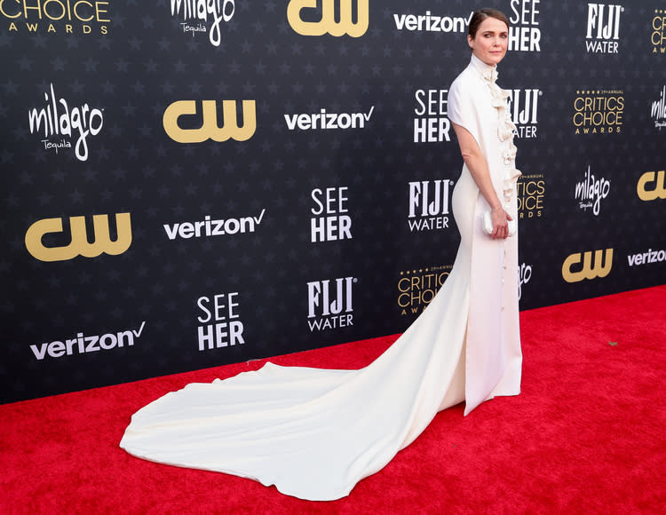 Keri Russell at The 29th Critics' Choice Awards held at The Barker Hangar on January 14, 2024 in Santa Monica, California.