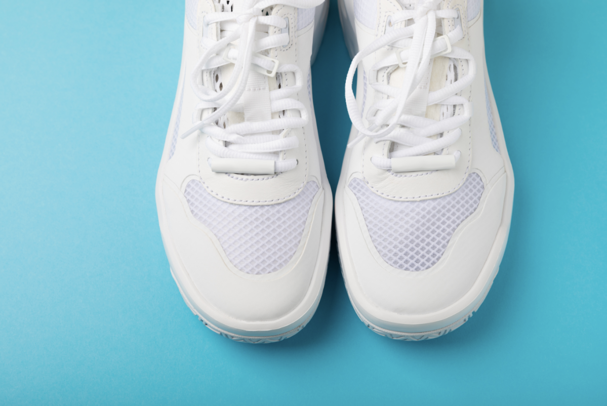 The 3 Best Shoe Protector Sprays For White Shoes You Should Consider :  u/robert3liin