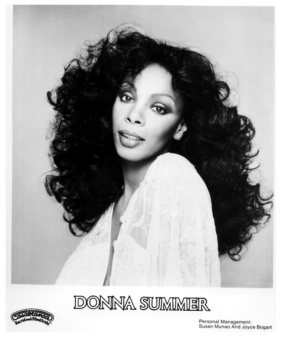 <h1 class="title">Donna Summer</h1><cite class="credit">Getty Images</cite>