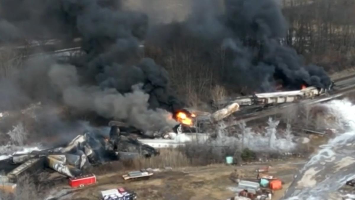 Evacuation order lifted near Ohio train derailment, but health worries