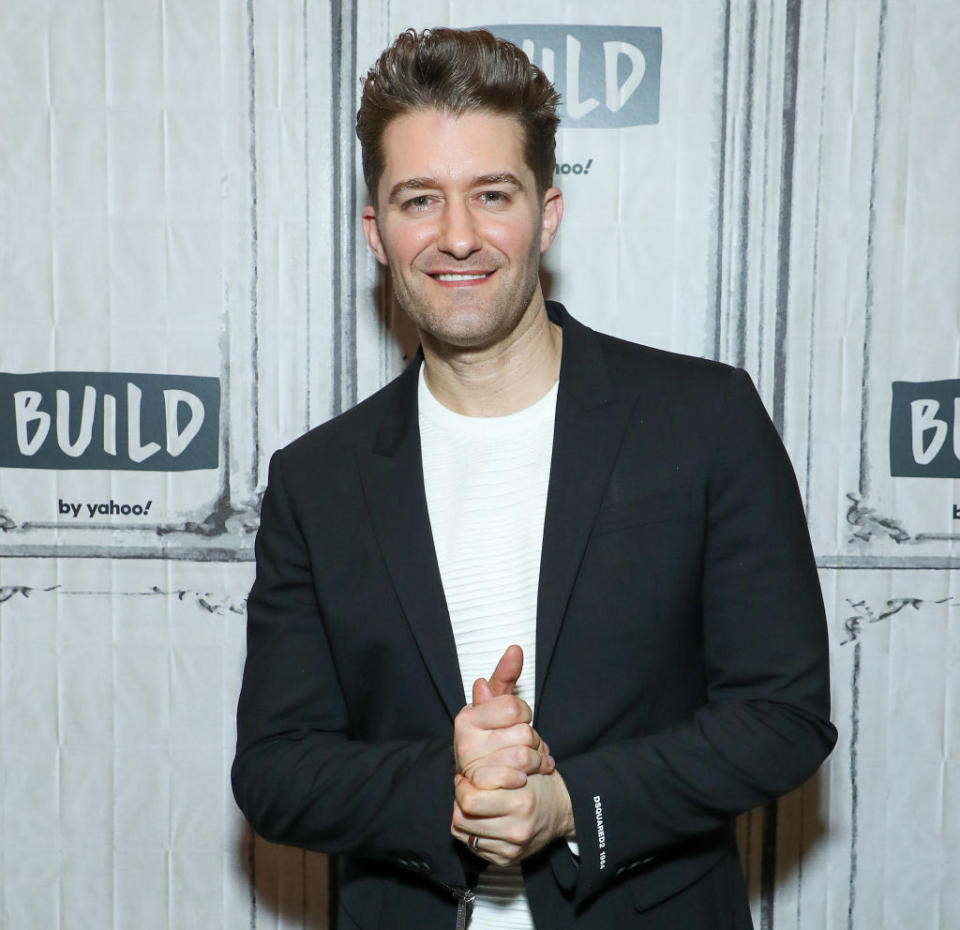 Matthew Morrison is defending himself. (Photo: Arturo Holmes/Getty Images)
