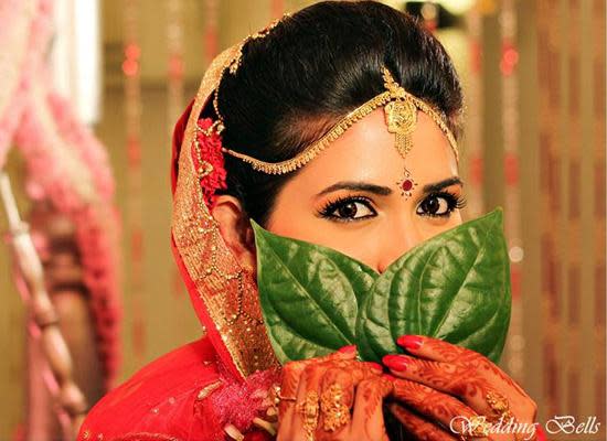 7 Different Ways to Wear a Saree with Tutorials for Trendy Newlywed Brides