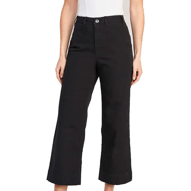 How to Style Capris in 2023, According to Stylists - PureWow