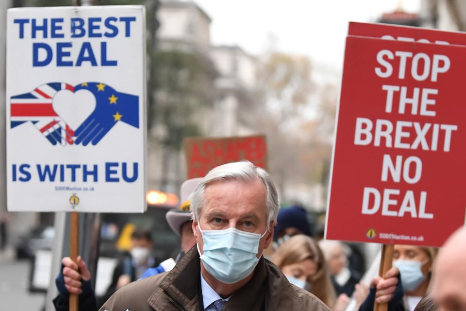 BRITAIN-EU-POLITICS-BREXIT-HEALTH-VIRUS