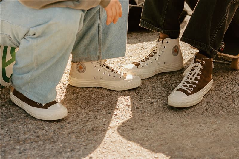 Converse CONS再度攜手Carhartt WIP推出聯名力作——兩款搭載專業性能的滑板鞋。 （圖／品牌業者提供）