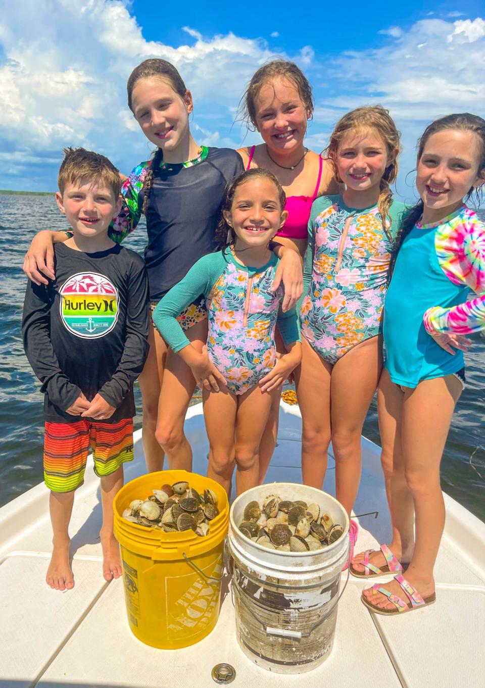 Did someone say scallops? Big Bend area hasn’t produced like years past. The “Keaton kids” had no problem filling buckets in their area. We all may need to look further East for those tasty little shellfish.