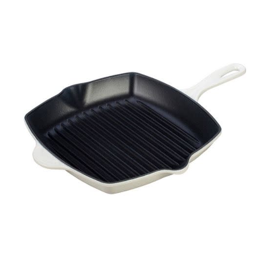 <a href="https://fave.co/3gUz01d" target="_blank" rel="noopener noreferrer">Originally $185, on sale for $111 at Le Creuset</a>.