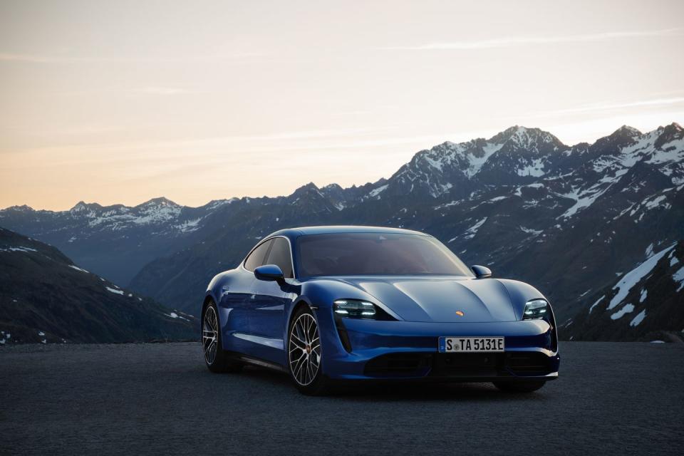 View Photos of the New 2020 Porsche Taycan