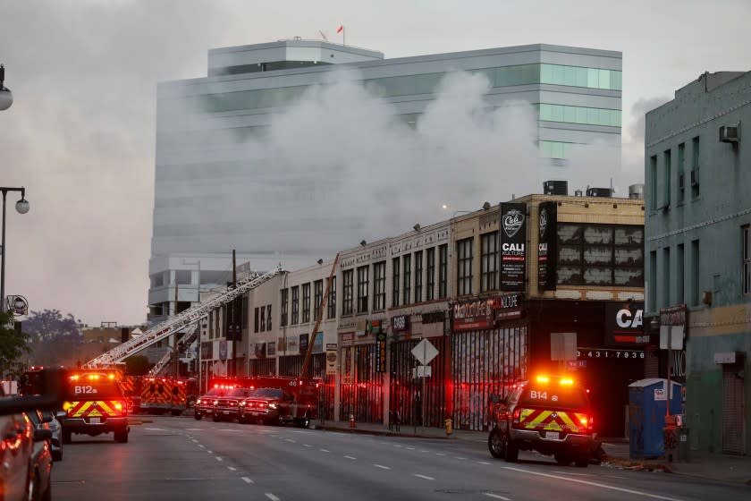 la-me-downtown-fire